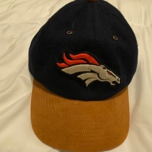 Denver Broncos strap back hat